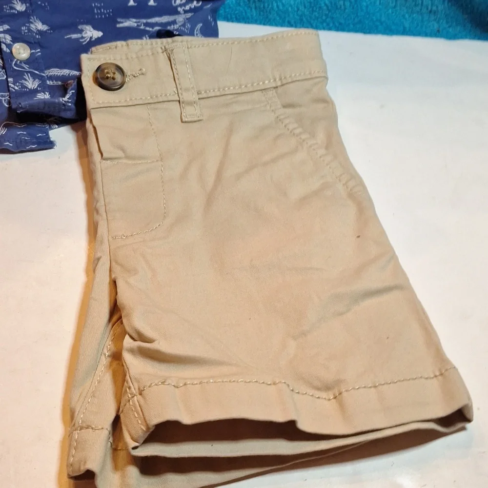 2T Carters Boy Outfit, Beach, Tropical, Summer, Short Sleeve and Shorts - Picture 4 of 5